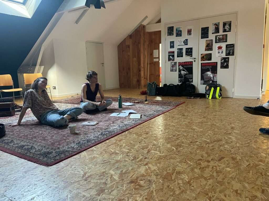 Ma Grand-Mère est mythologiste spectacle en coproduction avec le Grand Lieu du Conte